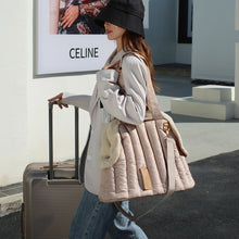 Cat Portable Breathable Shoulder Bag Detachable
